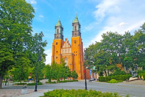Poznań - Szent Péter és Pál székesegyház