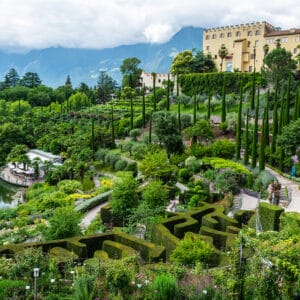 Merano, Trauttmansdorff kastély